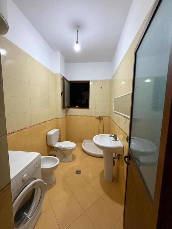 AFFITTASI APPARTAMENTO 1+1 - DIETRO LE COLONIE DELLA FACOLTÀ DI INGEGNERIA EDILE