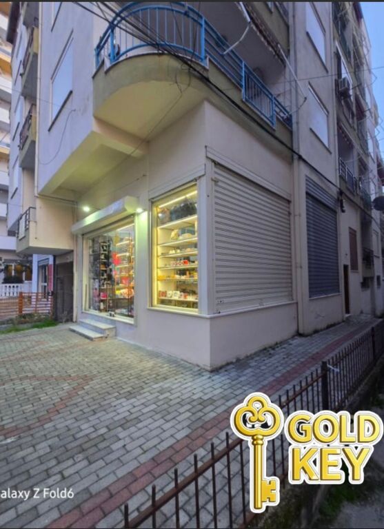 🏡 SHITET AMBIENT BIZNESI– GOLEM