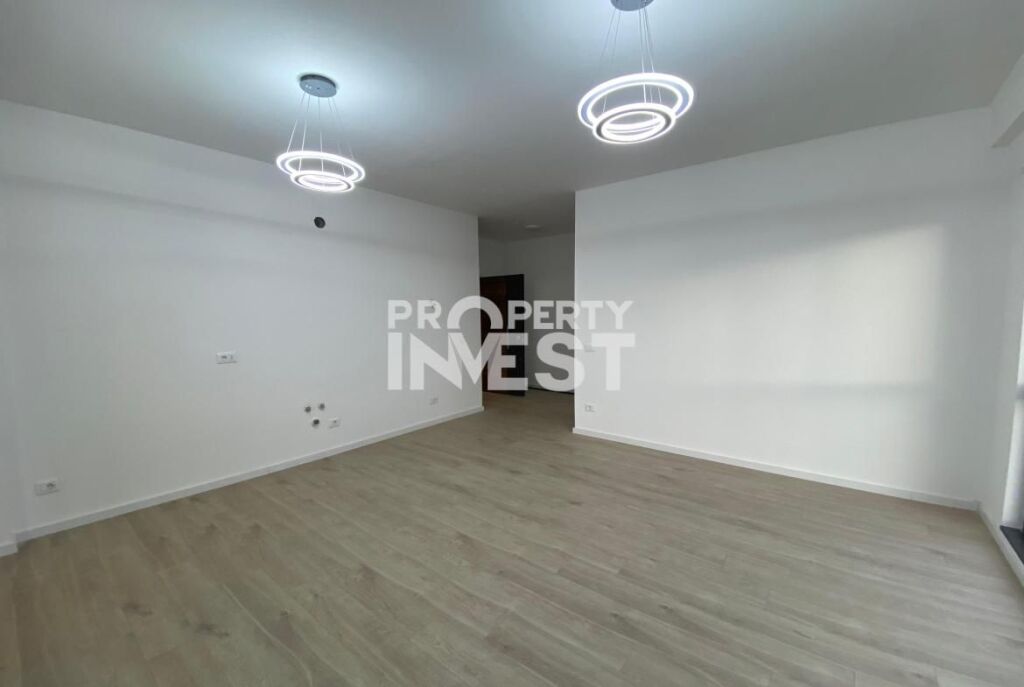 Ambient zyrash me qira tek Myslym Shyri