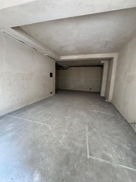 DYQAN PER QERA PRANE HOTEL OPERA