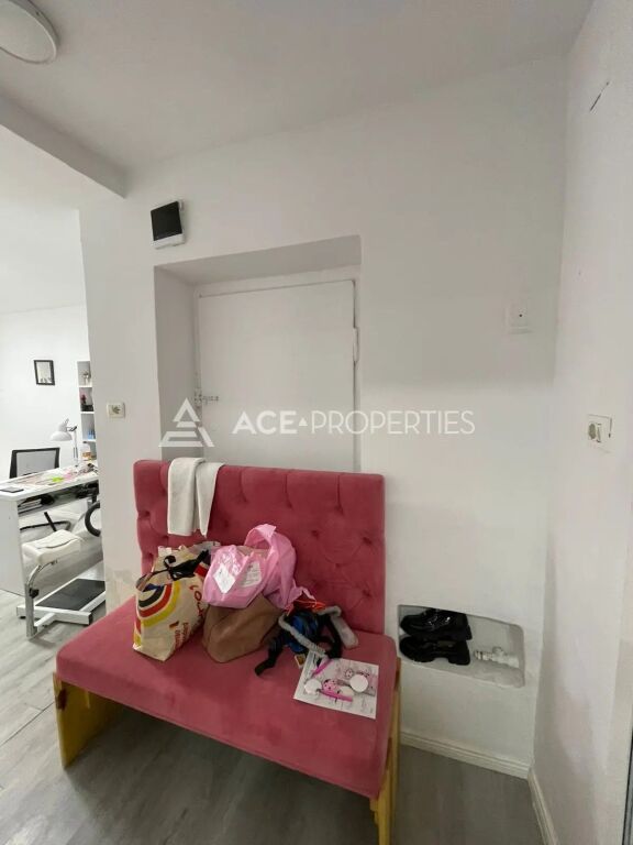 Shitet ambient biznesi në Ish-Rajoni, Lagja 6