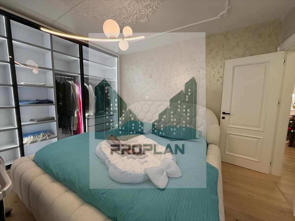 🏠 SHITET – Apartament 2+1+2 me 2 poste parkimi | Rruga e Bogdaneve