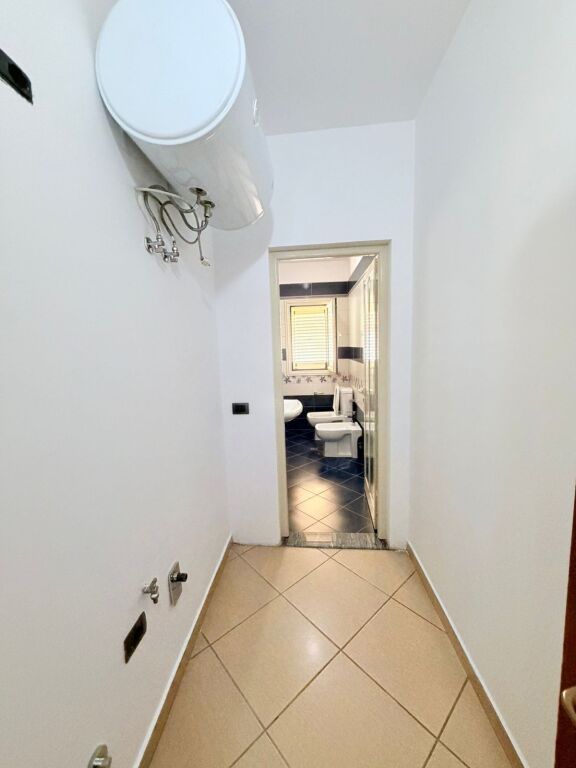 JEPET ME QERA APARTAMENT 2+1+2 LAGJA NR.5 , DURRES