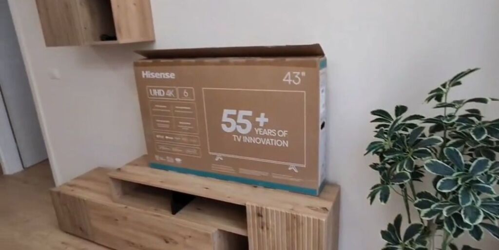 APARTAMENT 1+1 ME QERA – ISH STACIONI I TRENIT, TIRANË