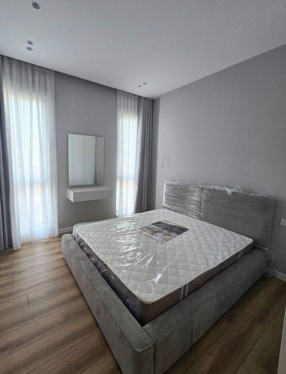Apartament për qera