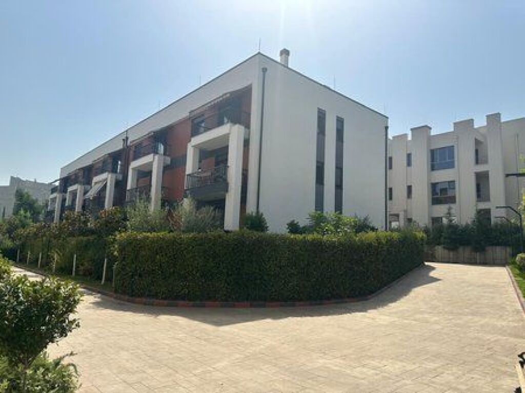 SHITET APARTAMENT 2+1,LIQENI I THATE