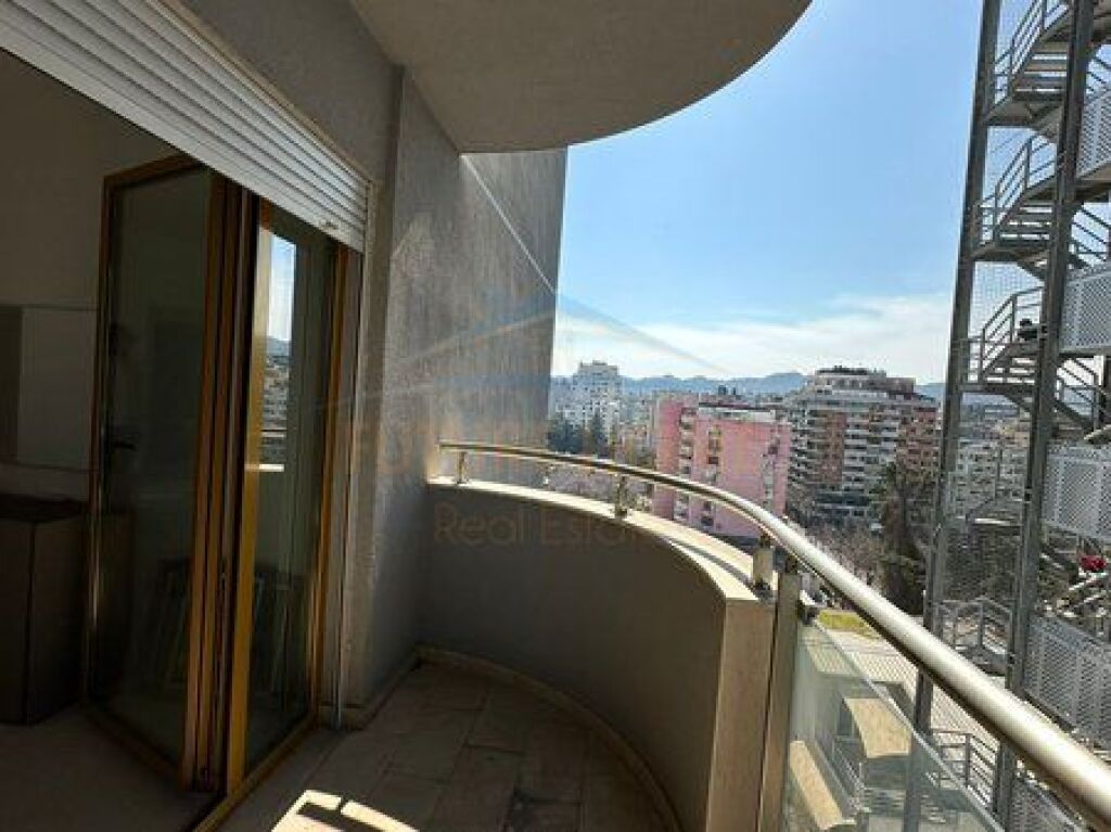 Rent, Apartment 2+1, Blloku, Tirana.