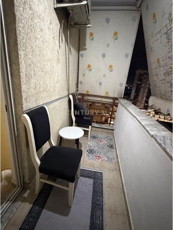 Appartamento 1+1 in affitto a Yzberisht! 450 € /Mese Sup. Totale 75m2