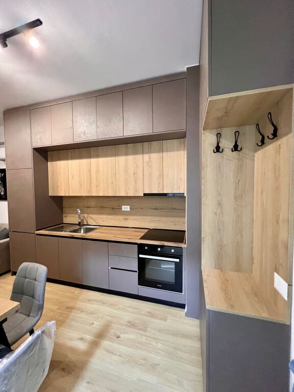 Jepet me qira apartament 1+1 i sapomobiluar ne Rezidencen Kadiu