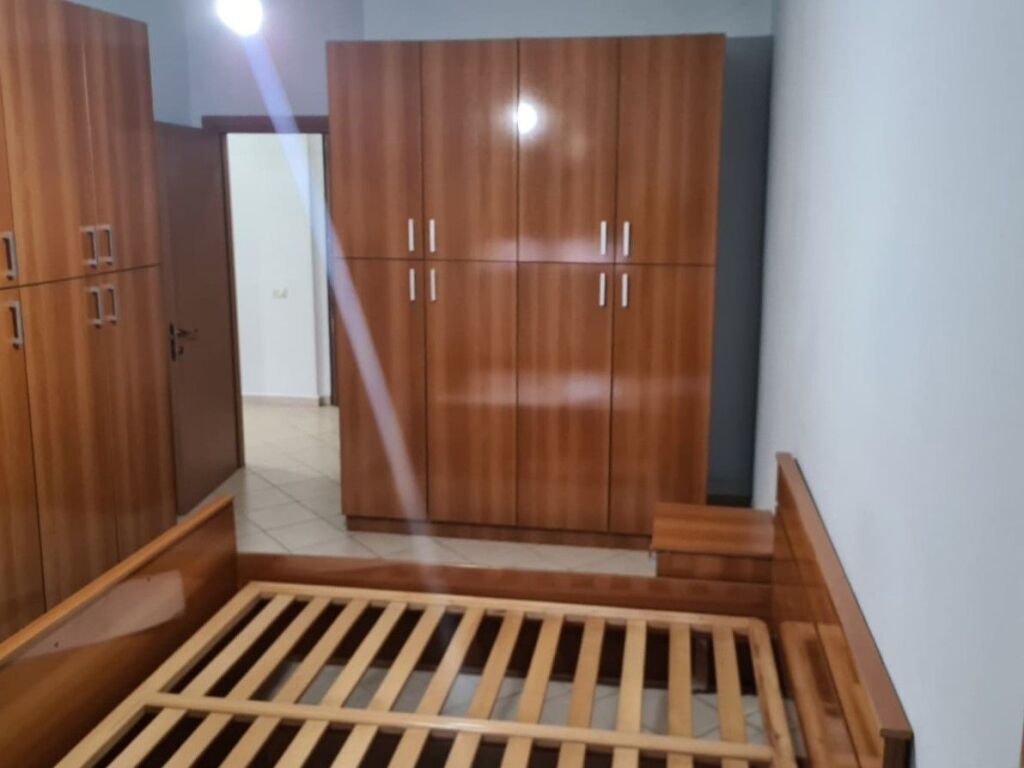 SHITET 2+1+2 PRANE SELVISE, TIRANE