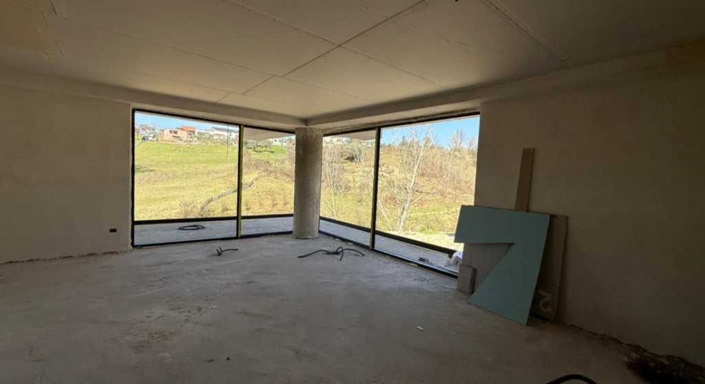 🏡 Modern Villa for Sale – Farkë, Golden Oak