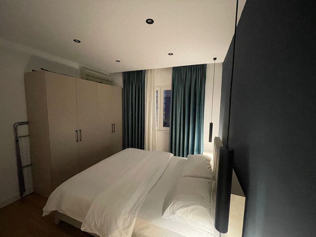 Apartament 1+1 me qera-Pazar i ri, Tirane