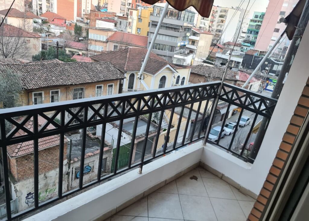 SHITET 2+1+2 PRANE SELVISE, TIRANE