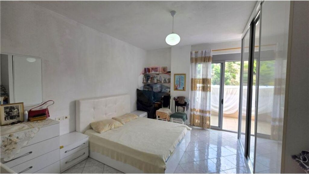 Apartament 1+1 ne shitje prane Ambulances,Vlore