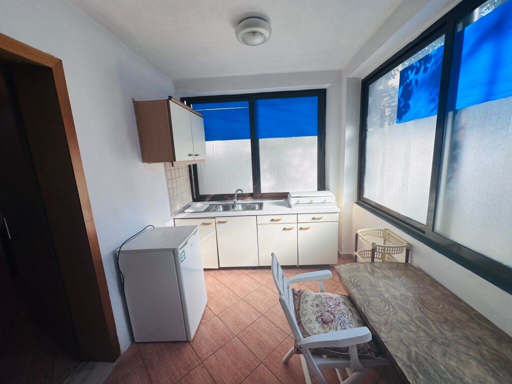 Gas station for rent, villa floor, construction engineering 21 December, 260 thousand lek