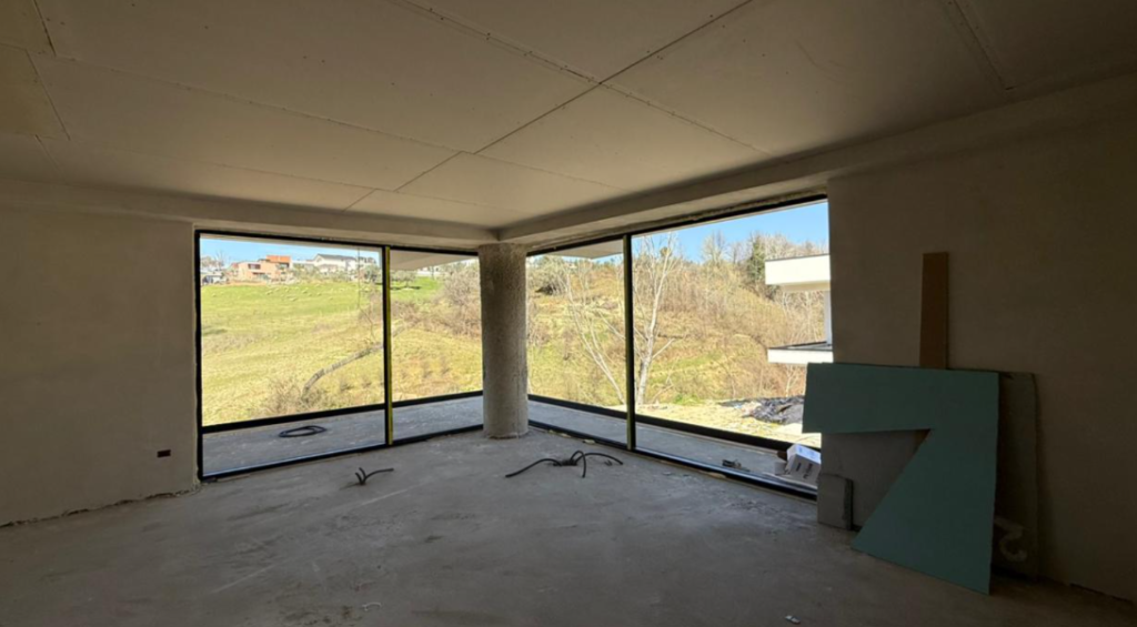 🏡 Modern Villa for Sale – Farkë, Golden Oak