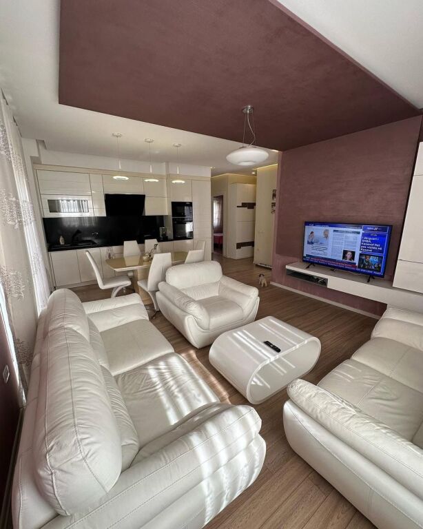 Apartment 3+1, Dry Lake!