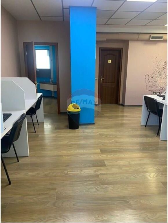 Ambient biznesi me qira prane qendres!