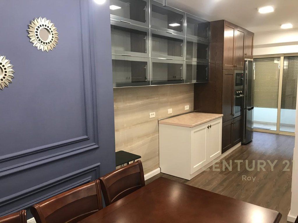 SHITET 3+1 TE ISH FABRIKA BUKES, DURRES!!