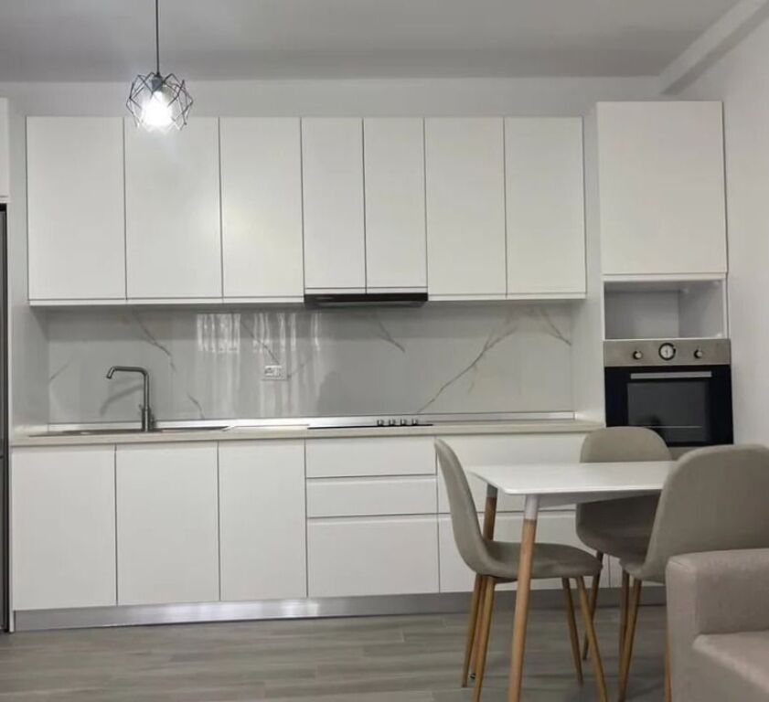 Affitto | Appartamento 3 + 1+2+Blk| Via 5 Maji | 550 €/mese