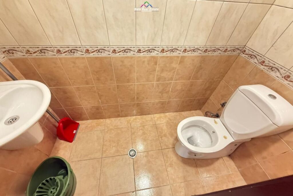 Dyqan Me Qera tek Rruga Dritan Hoxha ( ID BD21826) Tirane