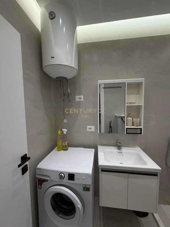 SHITET GAZONIERE ME VERANDE ,TE MALI ROBIT !