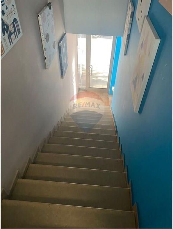 Zyrë - Për Qira - Selvia, Tiranë