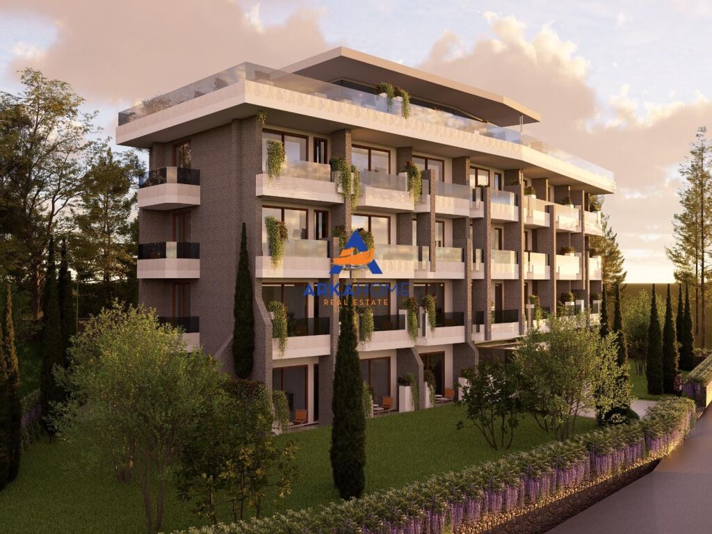 JEPET HOTEL ME QERA " POTAM,HIMARË " 250.000 EURO NË VIT OSE 21000 EURO NE MUAJ