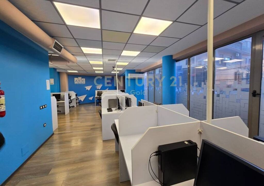 Office for rent on Dibra street
