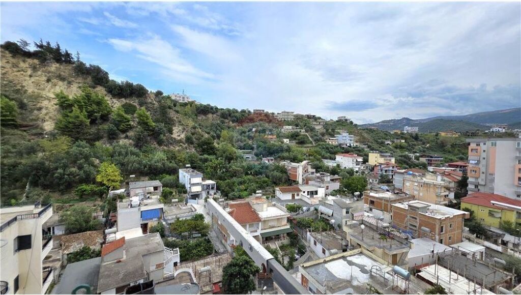 Apartament 1+1 ne shitje prane Ambulances,Vlore