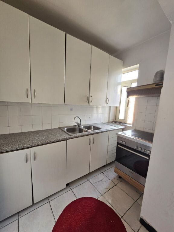 Shitet apartament 1+1 tek Brryli!