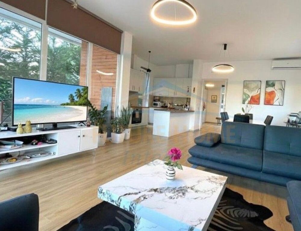 For rent, 2-Storey Villa with swimming pool, Farkë, Tirana.