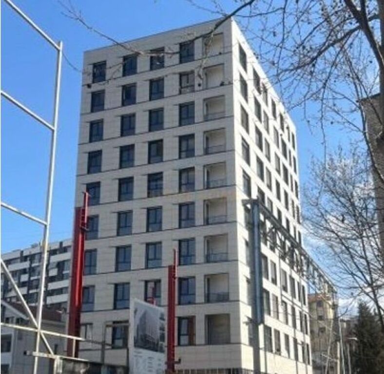 Shitet, Apartament 2+1, Ali Demi