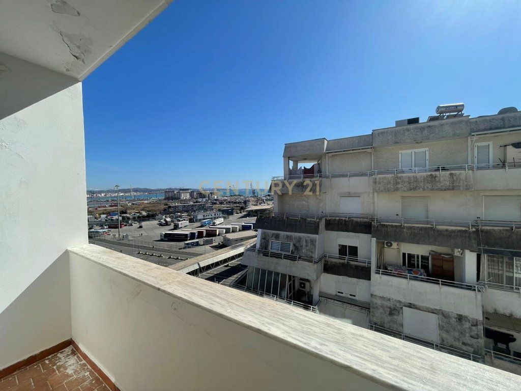 Apartament Për Shitje në Durrës, Stacioni i Trenit !