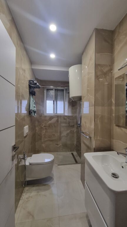 In affitto 2+1+1 ZOGU I ZI 650€