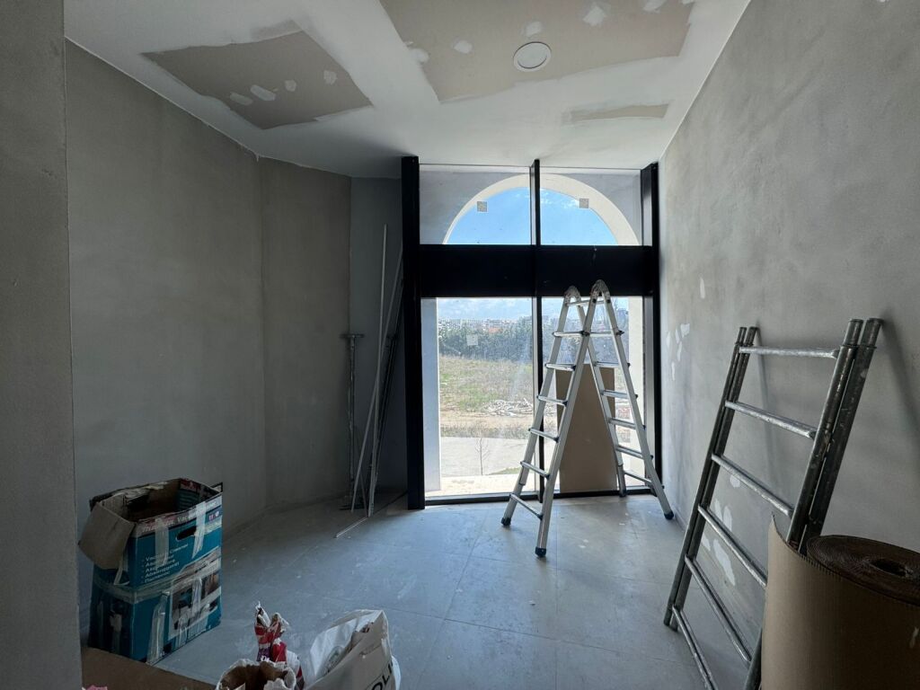 Business Premises, Office for Rent - Astir