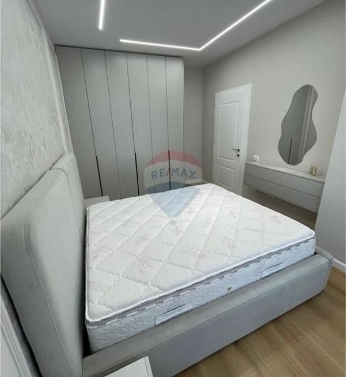 Apartament - Për Shitje - Bulevardi Kashar, Tiranë