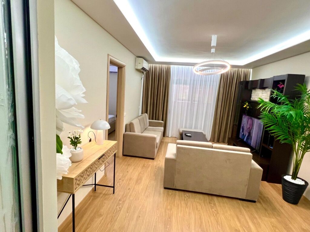 1+1 apartment for rent in Brryl near Tito Pastry Shop