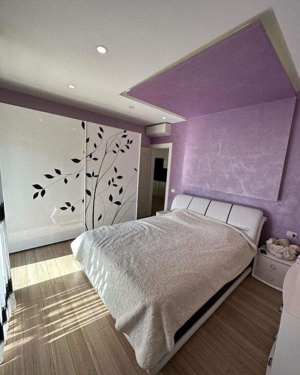 Apartment 3+1, Dry Lake!