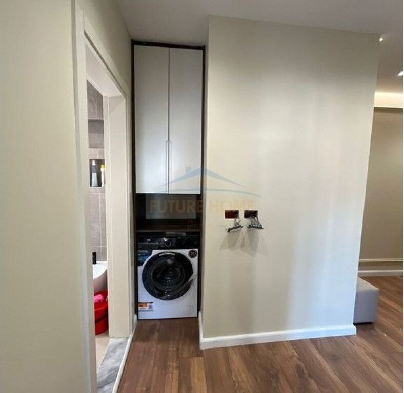 Shitet , Apartament 1+1 , Mine Peza , Tirane