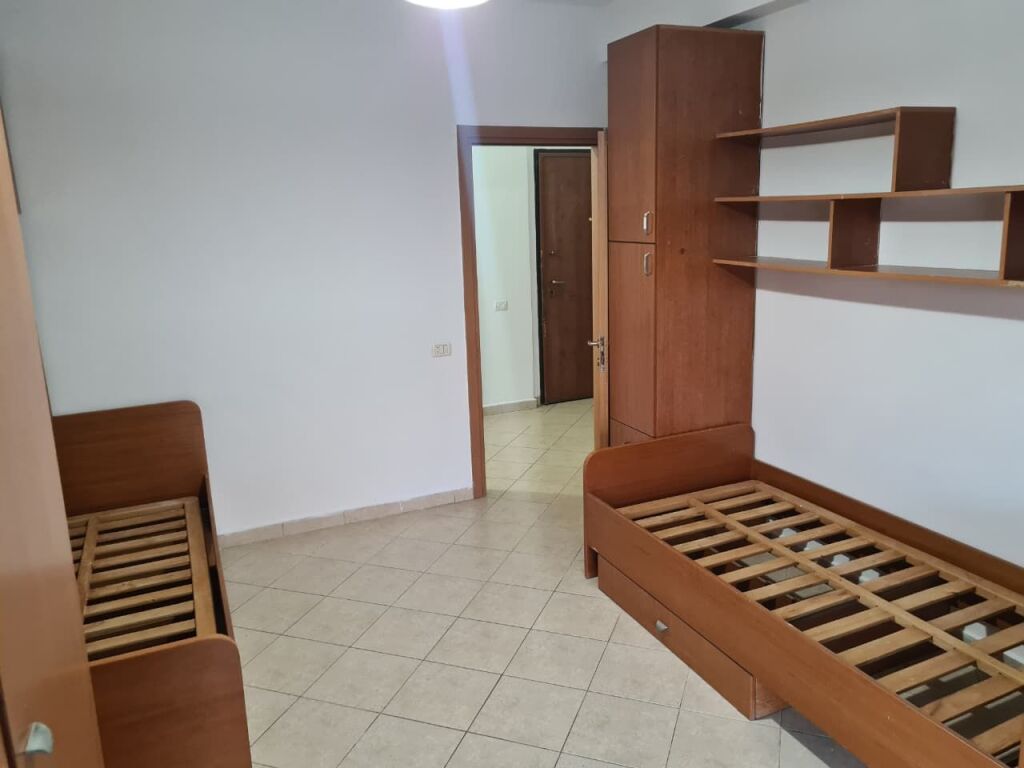 SHITET 2+1+2 PRANE SELVISE, TIRANE