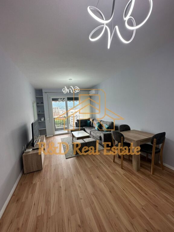 🏡 Apartment 2+1 + Balcony for rent – 5 Maji Street