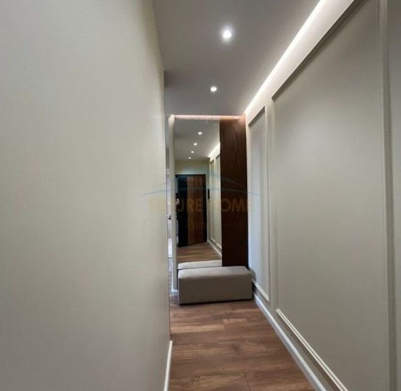 Shitet , Apartament 1+1 , Mine Peza , Tirane