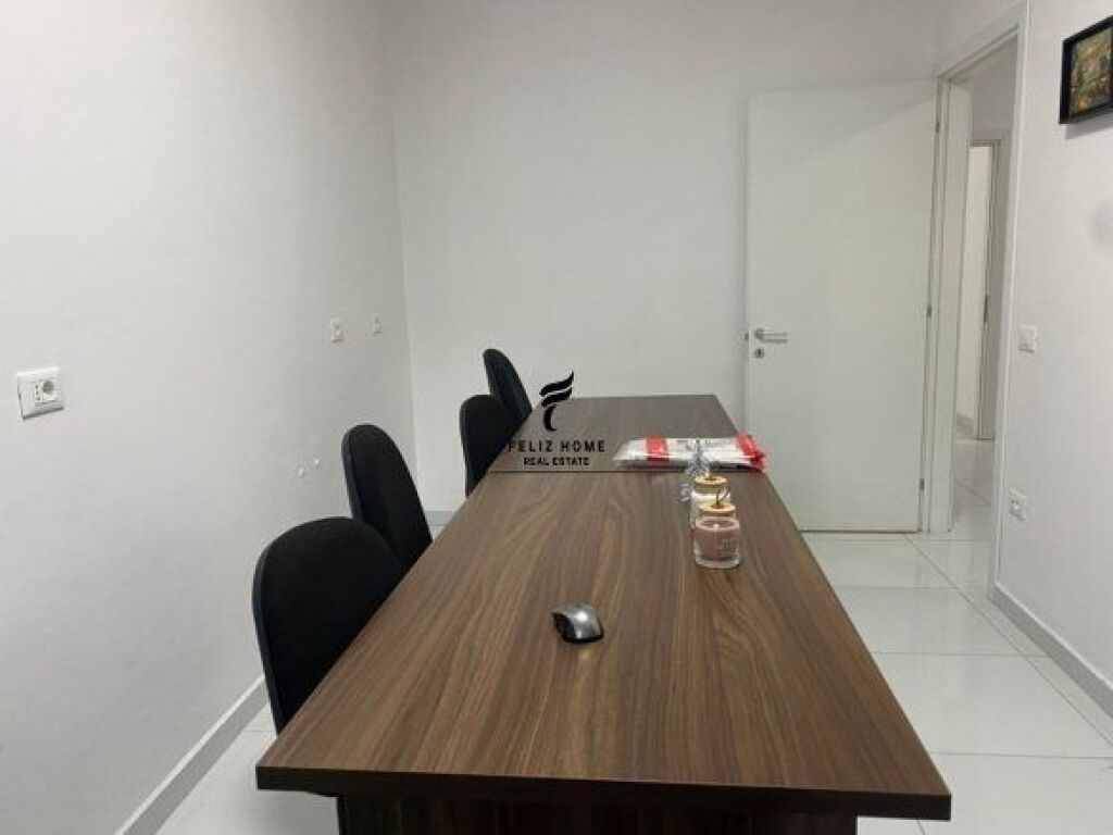 OFFICE FOR RENT 110 M2 PARIS MUNICIPALITY 1,200 EURO FH-64246