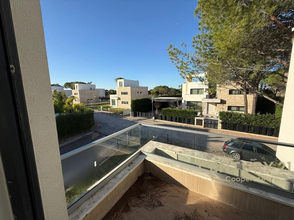 SHESIM VILE NE SAN PIETRO