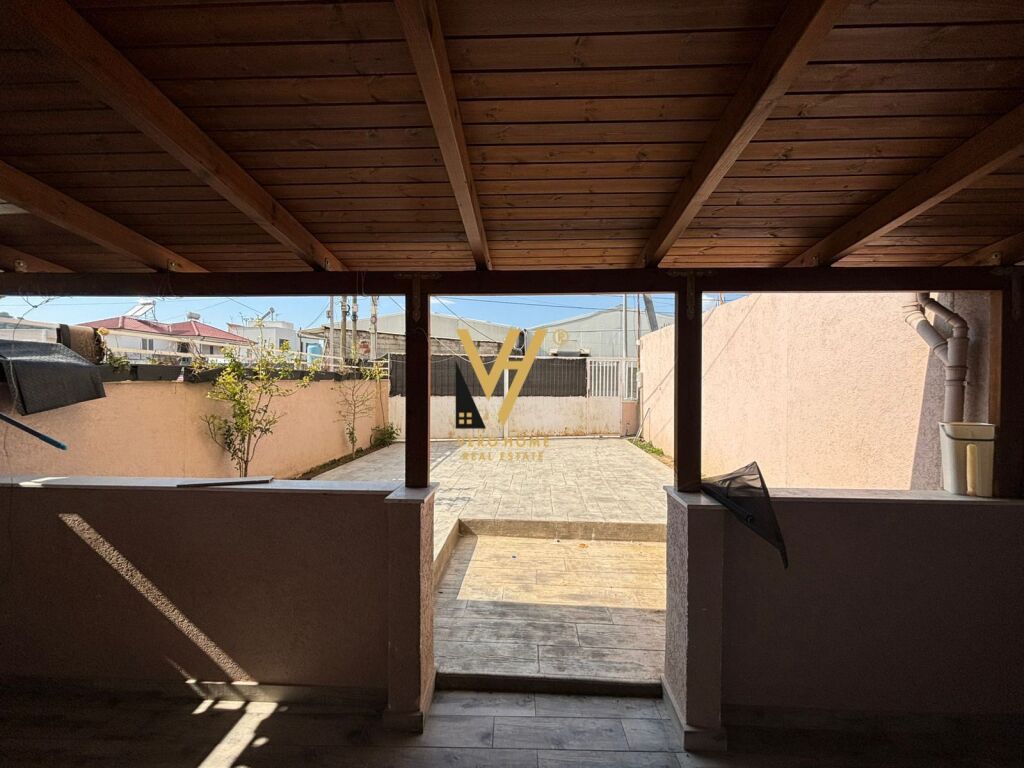 PRIVATE HOUSE FOR RENT IN OLD SAUK 55,000 LEKE