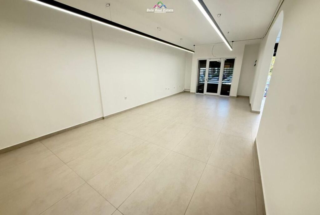 Dyqan Me Qera tek Rruga Dritan Hoxha ( ID BD21826) Tirane