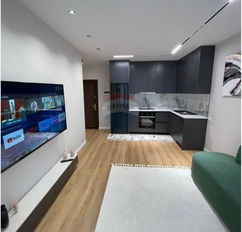 Apartament - Për Shitje - Bulevardi Kashar, Tiranë