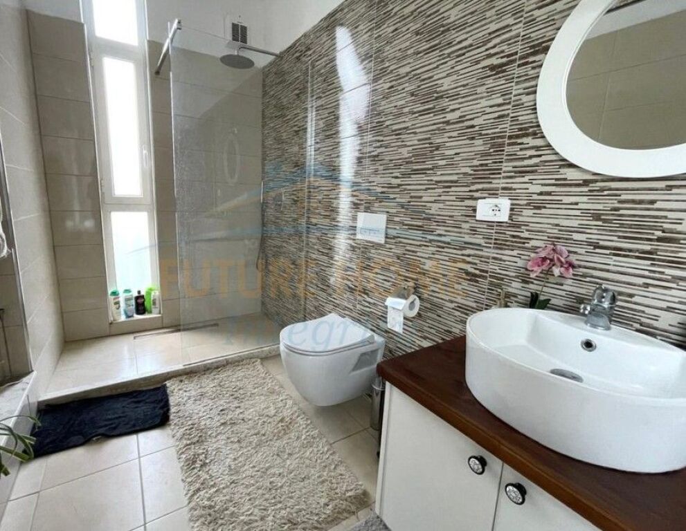 For rent, 2-Storey Villa with swimming pool, Farkë, Tirana.