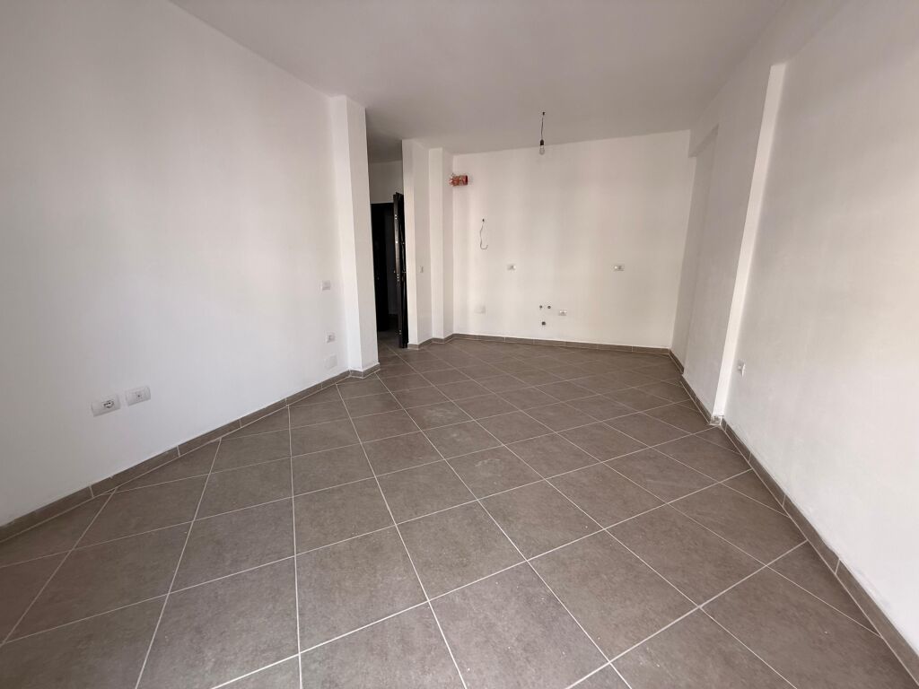 Apartament 1+1 për Shitje – Vlorë 💶 Çmimi: 150,000 €